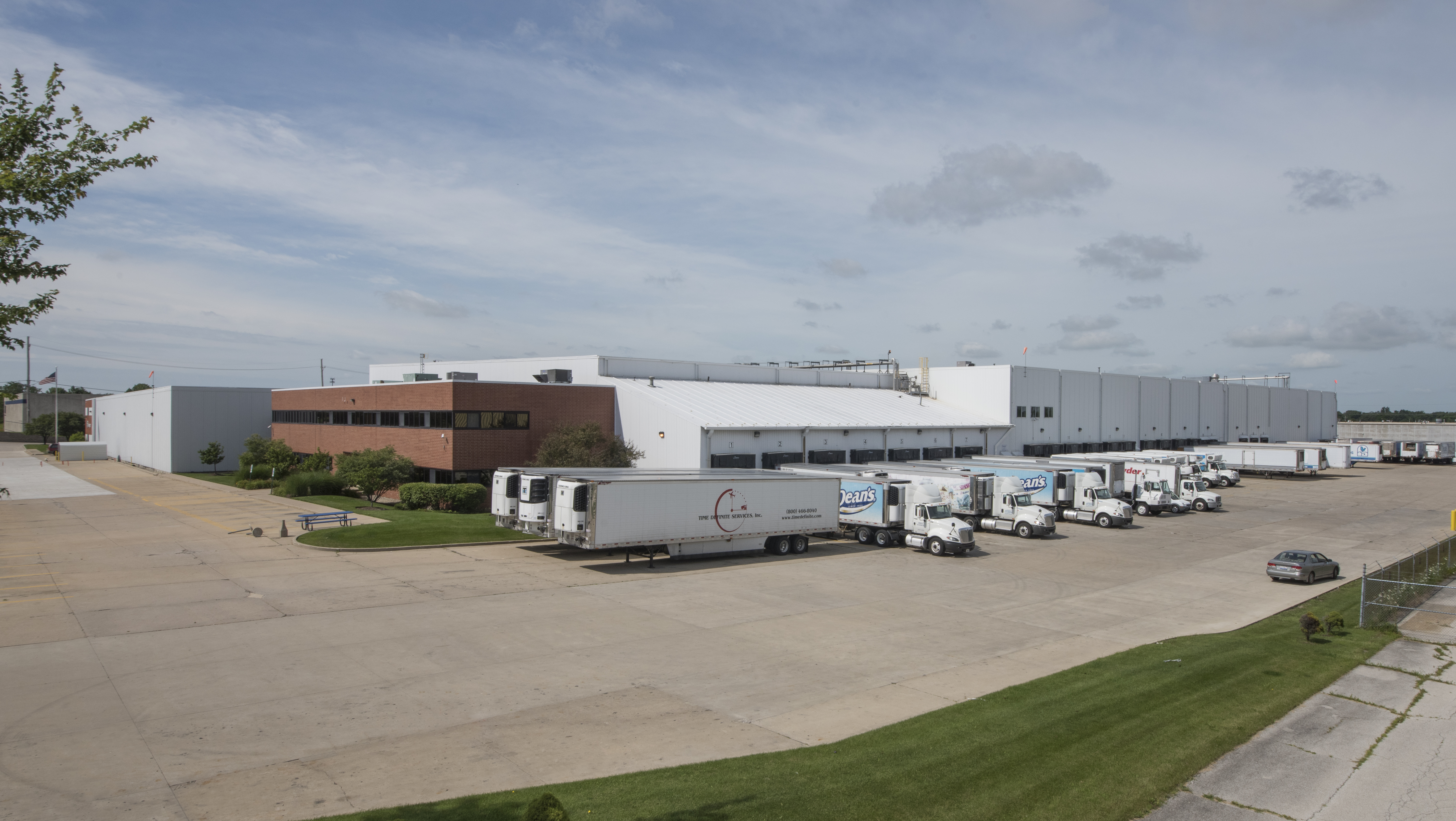 Photo extérieure de Lineagede Chicago - Batavia