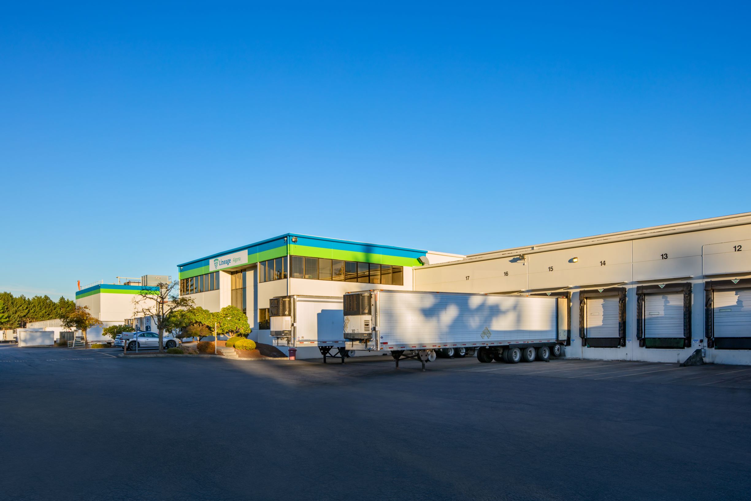 Foto exterior de las instalaciones de Lineage en Algona