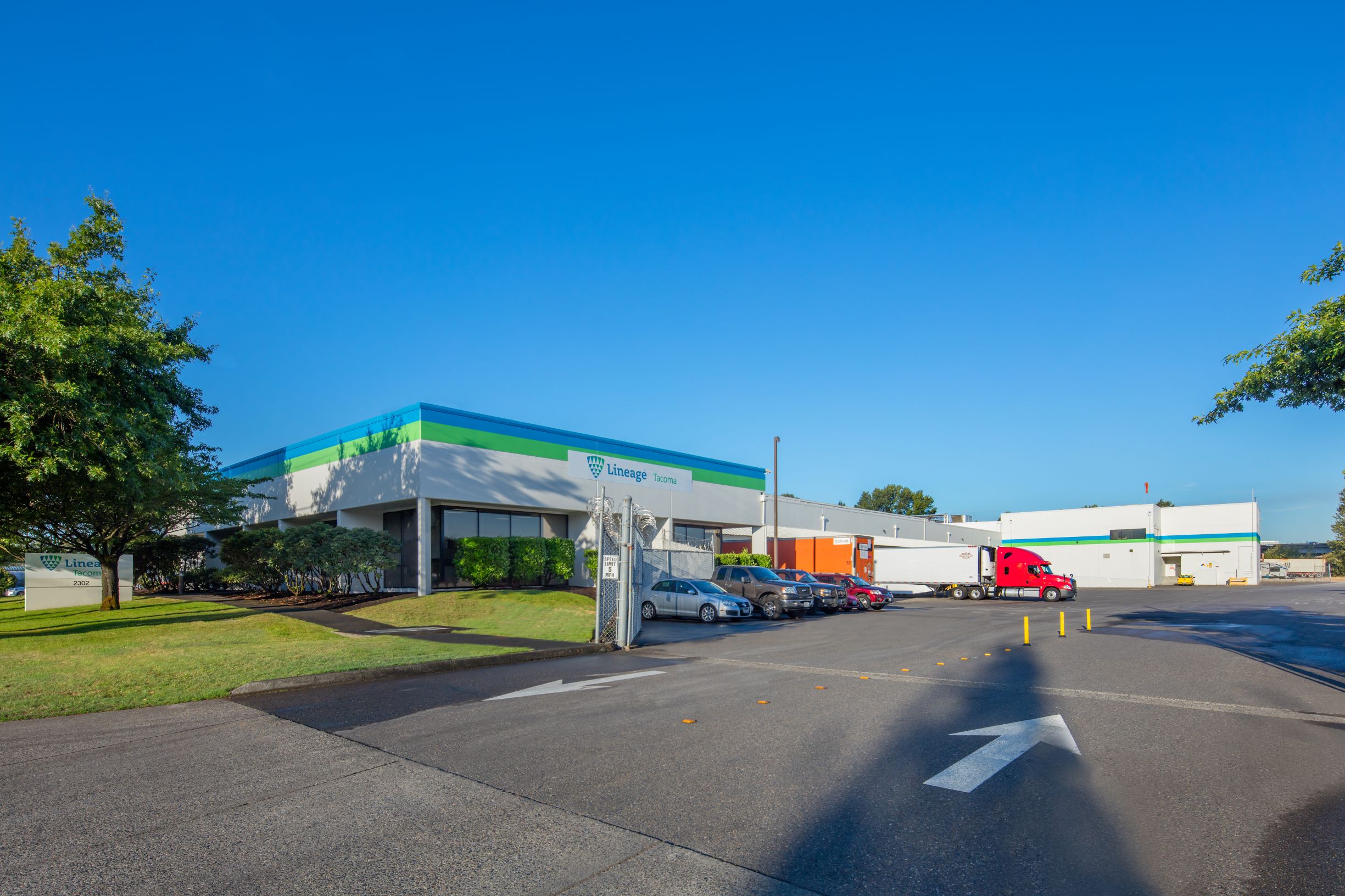 Foto exterior de las instalaciones de Lineage en Tacoma, WA