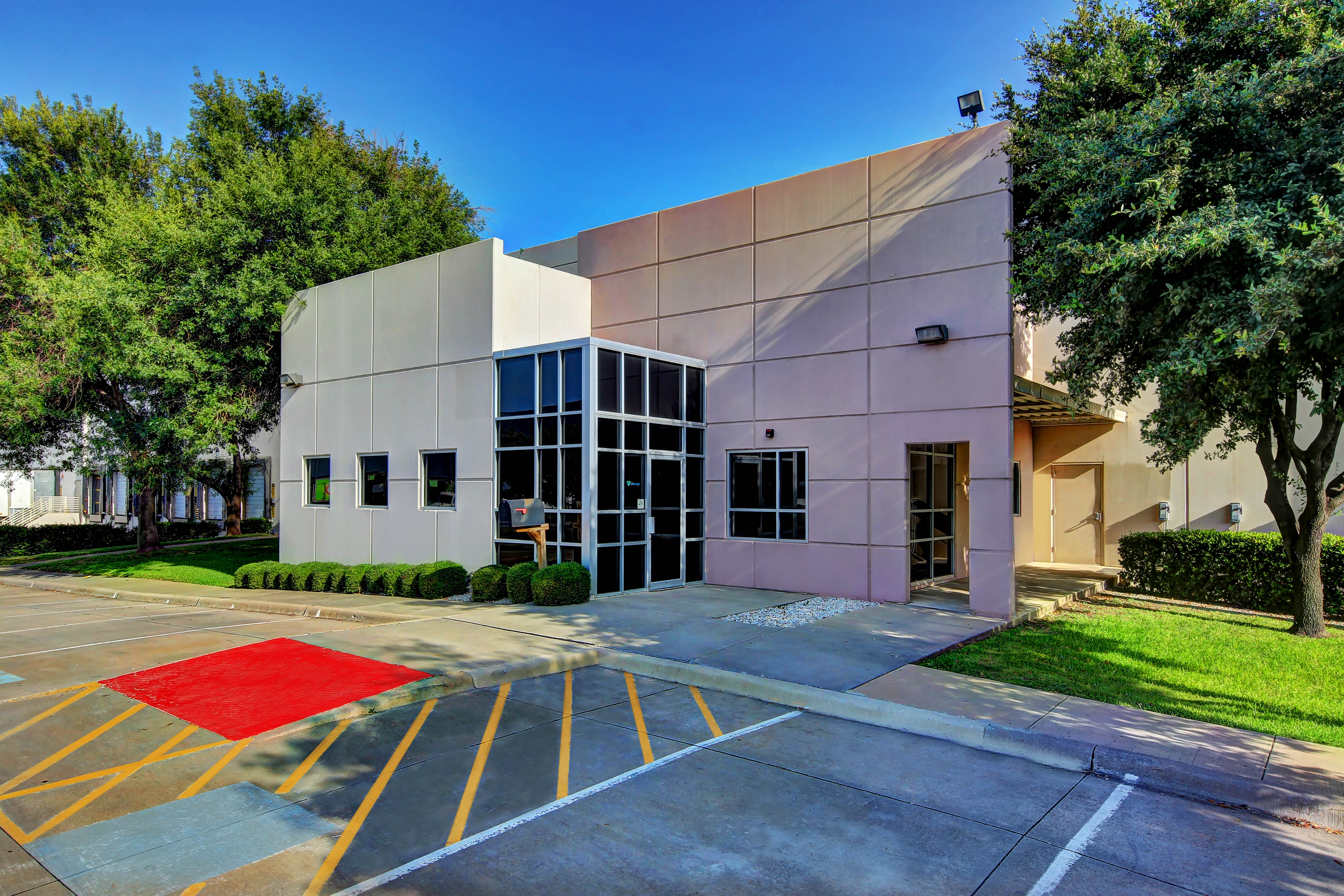 Photo de l’entrée principale de l’installation de Fort Worth - Will Rogers