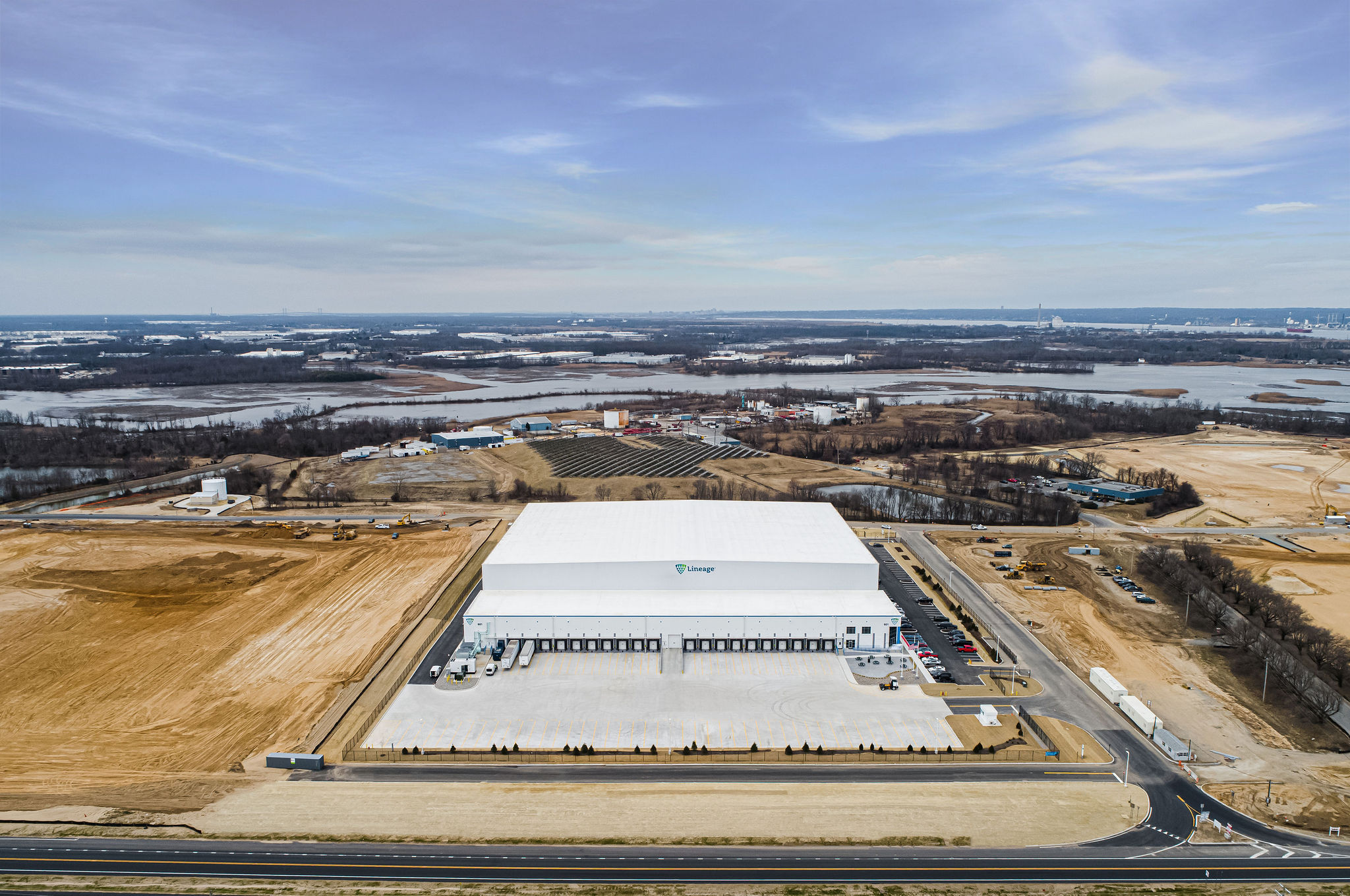 fotografía aérea de un almacén frigorífico