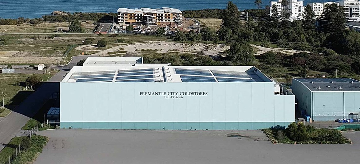 Vue aérienne des entrepôts frigorifiques de Fremantle City en Australie-Occidentale