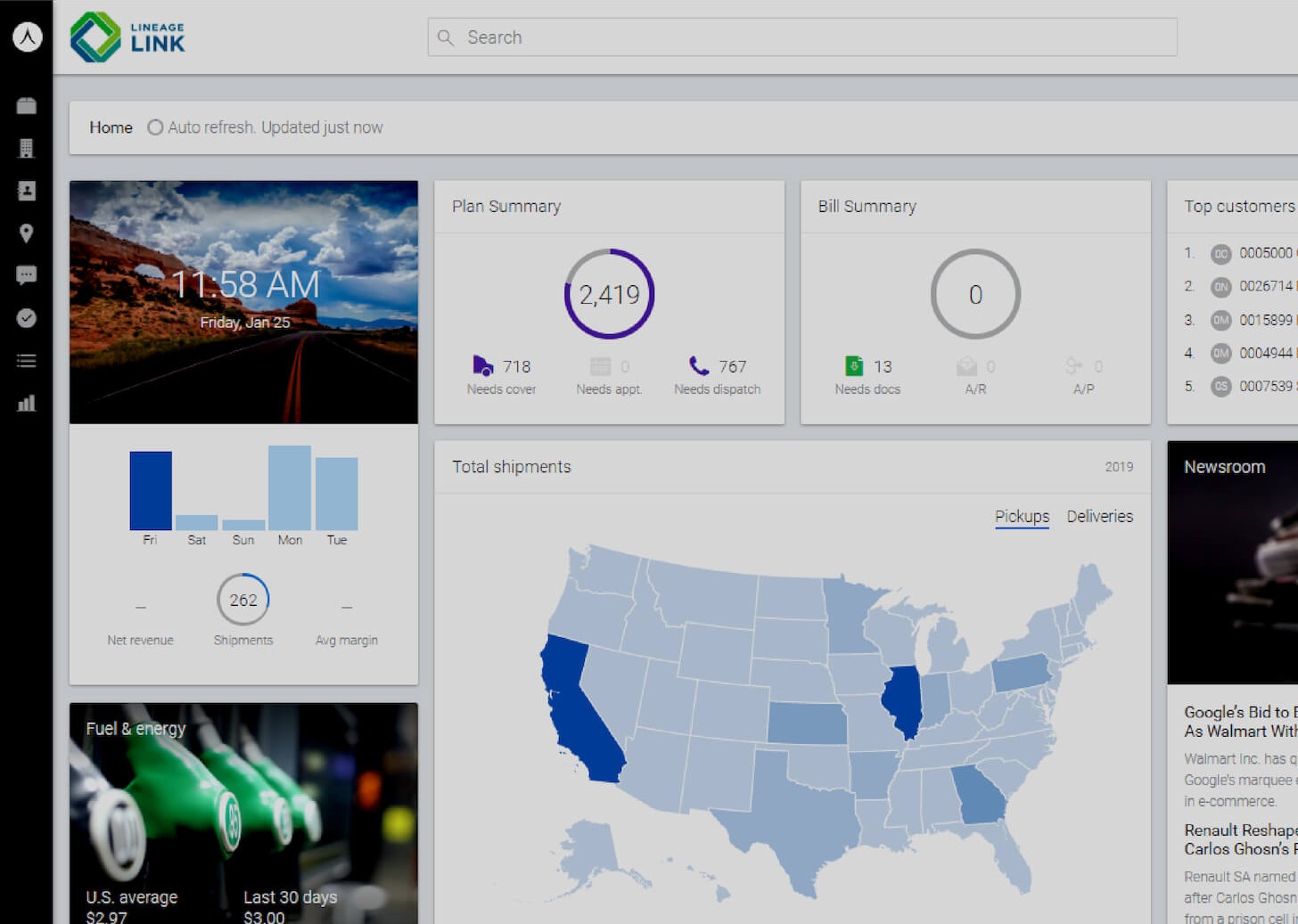 Miembro Lineage utilizando un software de logística en una estación de trabajo