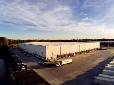 A trailer leaves a Lineage warehouse