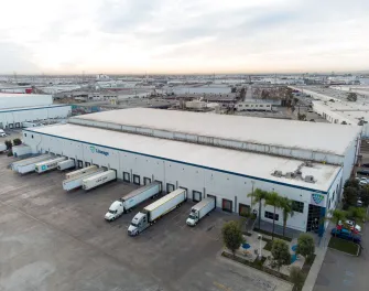 Vue aérienne de Lineageau 3100 East Washington à Los Angeles