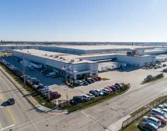 photo aérienne de l’entrepôt frigorifique 