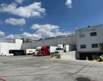 Extérieur avant de LineageEntrepôt frigorifique Vernon 7