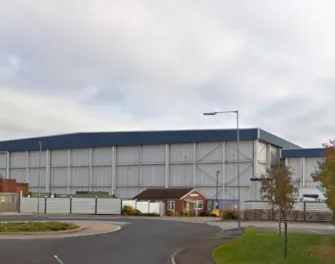 Extérieur de Lineagede Holmewood, dans le Derbyshire, au Royaume-Uni, à l’appui du fret réfrigéré, de la distribution et de la technologie d’entreposage