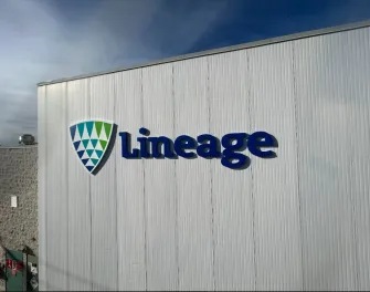 Exterior of Lineage’s Saint-Laurent – Chemin Saint-François cold storage facility