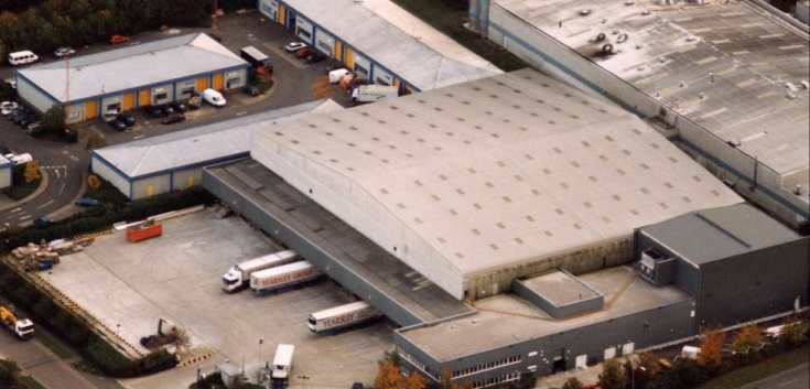 Aerial photo of Lineage's Gillingham facility