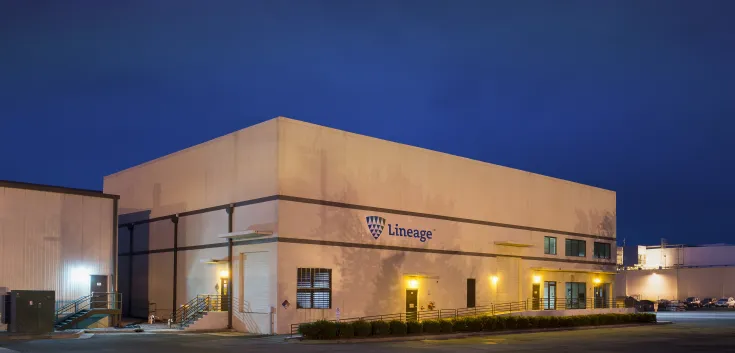 Foto exterior de las instalaciones de Lineage en Sandston