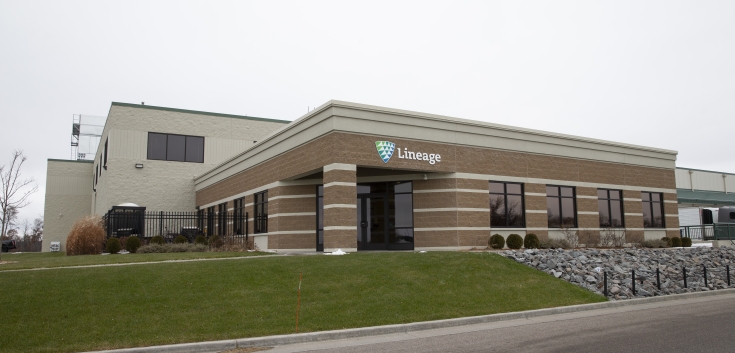 Exterior photo of Lineage's Stevens Point facility