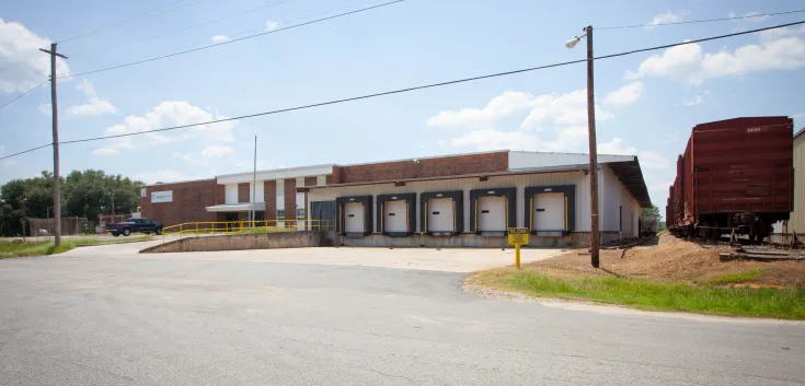 Photo extérieure de Lineagede l’établissement d’Albany