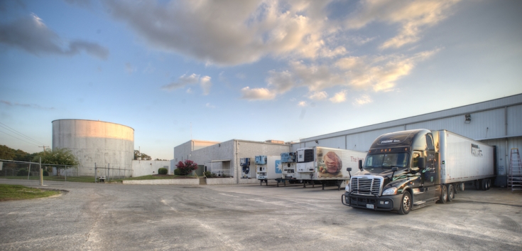 Exterior photo of Lineage's Smithfield, Virginia facility