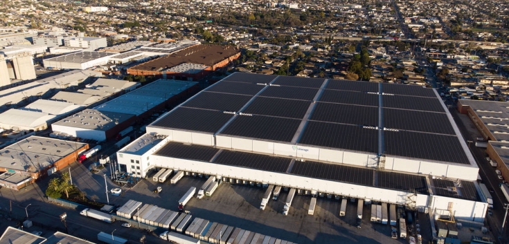 Exterior view of Lineage’s Los Palos cold storage warehouse in Los Angeles, California