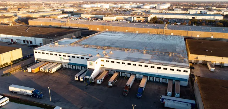 photo aérienne de l’entrepôt frigorifique 