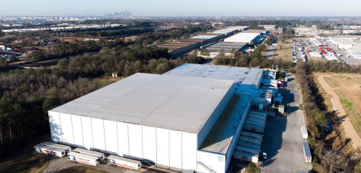 aerial photo of cold storage warehouse