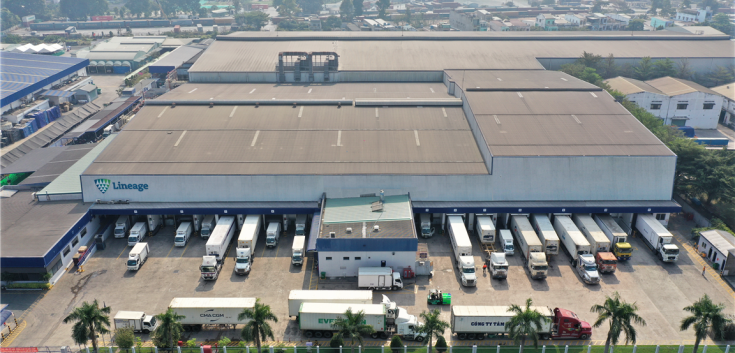 aerial photo of cold storage warehouse