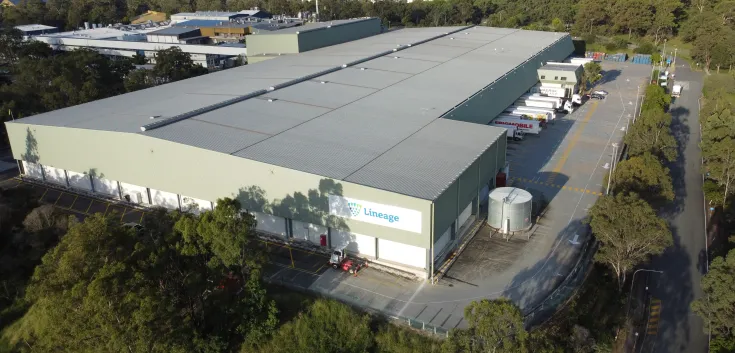 photo aérienne de l’entrepôt frigorifique 