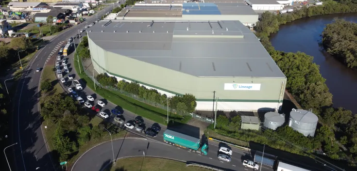 photo aérienne de l’entrepôt frigorifique 