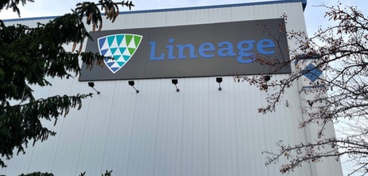 Lineage's cold storage warehouse in Bolingbrook, IL provides cold storage and integrated transportation services to enhance the supply chain in the Chicagoland region.