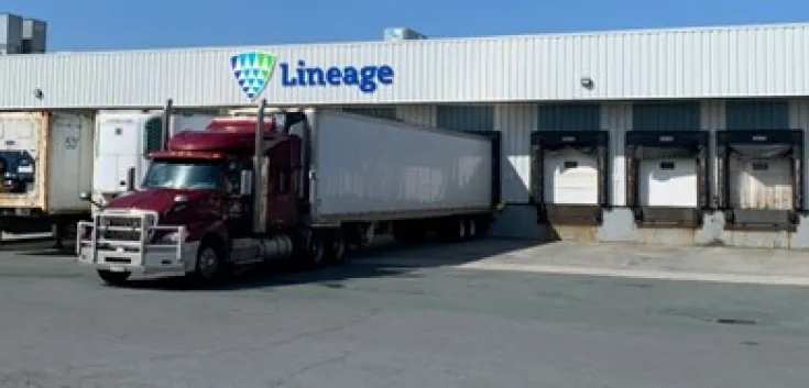 xterior del almacén frigorífico de Lineage en Mount Pearl, Terranova y Labrador