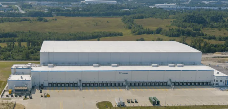 El almacén frigorífico automatizado de Lineage en Hazle Township (Pensilvania) es un paso adelante en el sector de la logística de la cadena de frío.