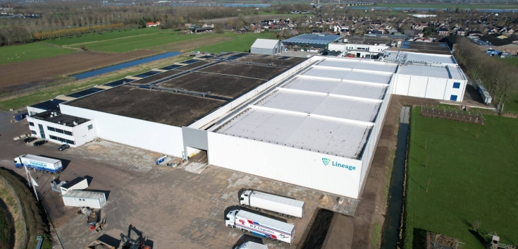 Food manufacturing and cold storage facility in Beneden-Leeuwen, Netherlands with blast freezing and high pressure processing services.
