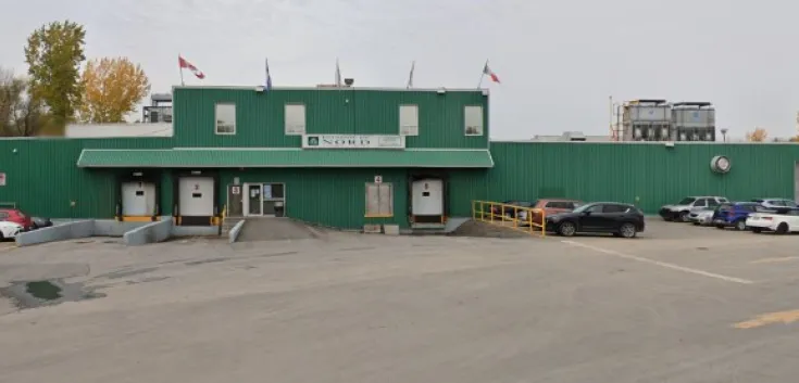 Extérieur de LineageEntrepôt frigorifique de Laval (Québec)
