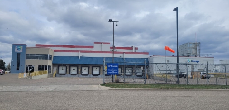 Exterior of Lineage cold storage warehouse in Lethbridge, Alberta