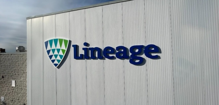 Exterior of Lineage’s Saint-Laurent – St-François cold storage facility