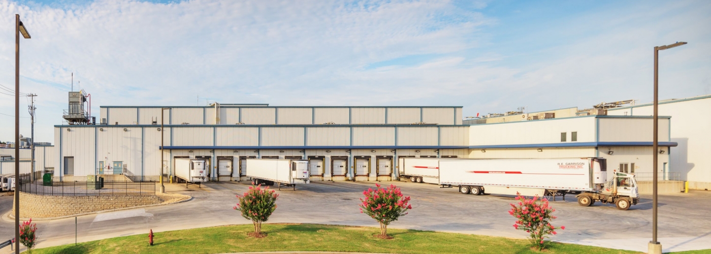 Photo of Lineage's Decatur, AL facility