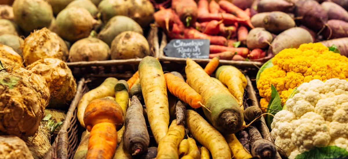 productos frescos en el supermercado