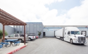 Foto de la entrada principal a las instalaciones de Watsonville -Cascade