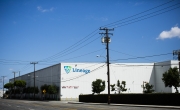 Foto exterior de las instalaciones de Lineage en Vernon - Bandini