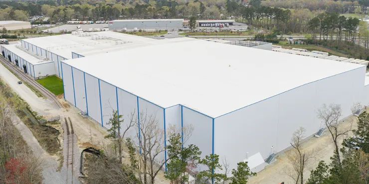 fotografía aérea de un almacén frigorífico