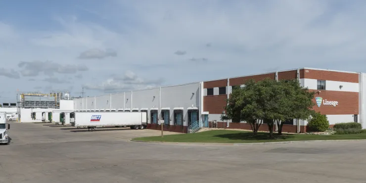 Foto exterior de las instalaciones de Lineage en Batavia