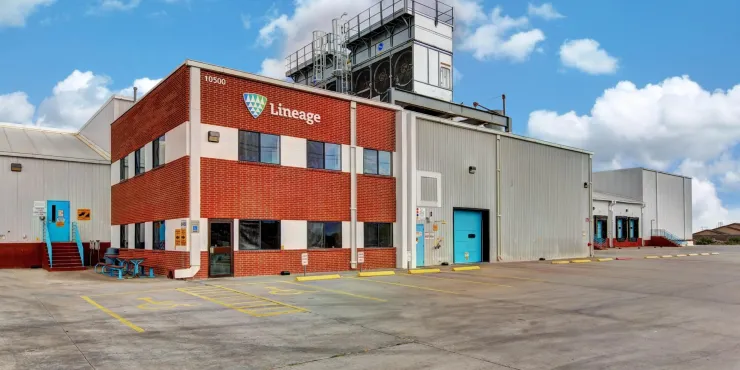 Imagen de las instalaciones de almacenamiento con control de Lineage .