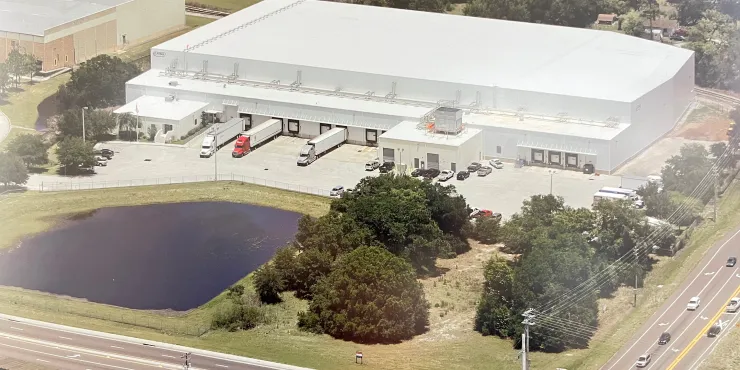 Lineage Image de l’installation d’entreposage à température contrôlée