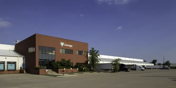Foto exterior de las instalaciones Lineage en Louisville - Winstead.