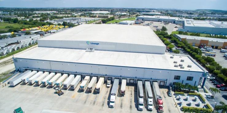 Imagen de las instalaciones de almacenamiento con control de Lineage .