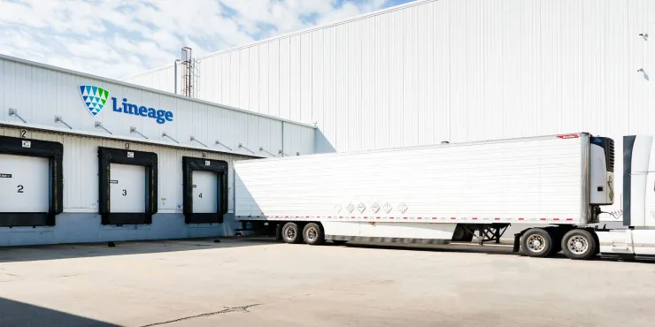 Imagen de las instalaciones de almacenamiento con control de Lineage .