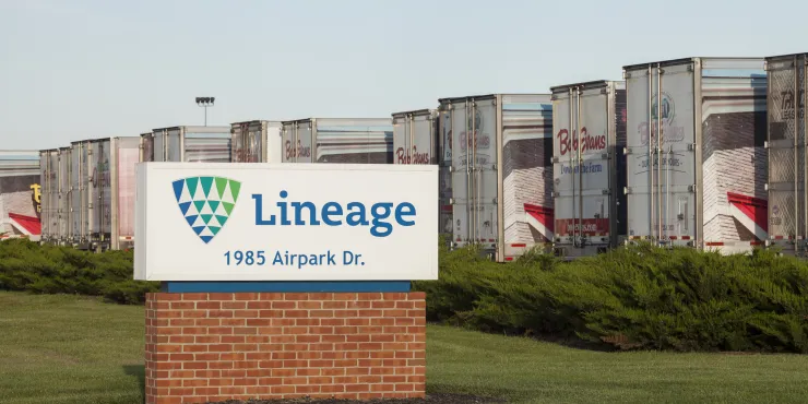 Foto del exterior de las instalaciones de Lineage en Springfield, OH, con el letrero