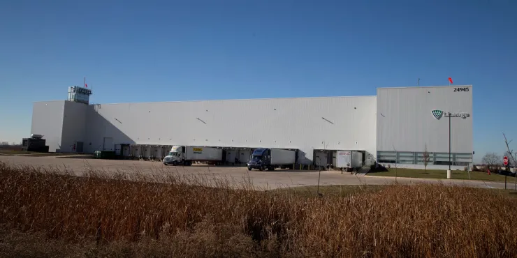 Foto exterior de las instalaciones de diseño Lineage en Wilmington.