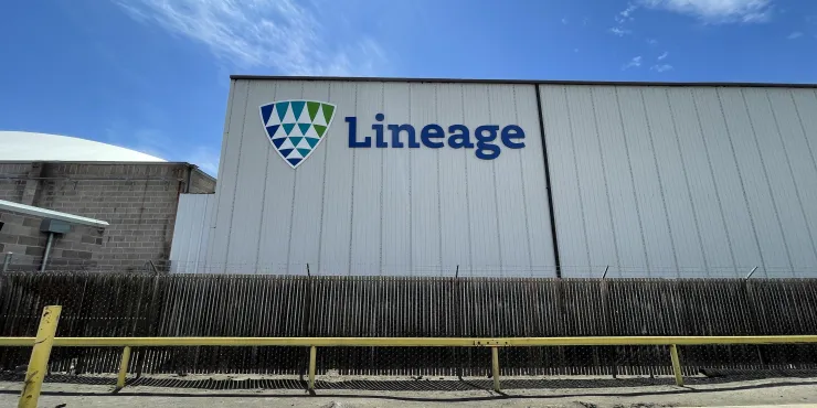 Imagen de las instalaciones de almacenamiento con control de Lineage .