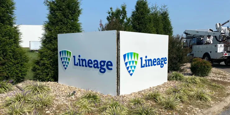 Imagen de las instalaciones de almacenamiento con control de Lineage .