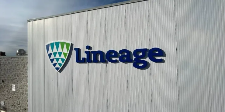 Imagen de las instalaciones de almacenamiento con control de Lineage .