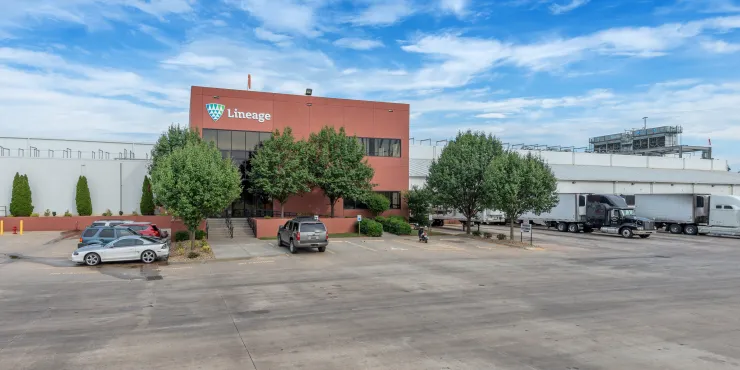 Foto exterior de las instalaciones de Lineage en Statesville