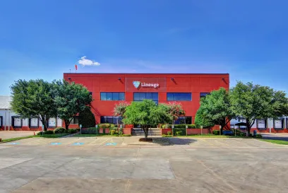 Lineage's Fort Worth - Gold Spike facility is the first in the Lineage network to achieve Platinum LEAN certification.