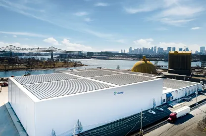 foto aérea de un almacén frigorífico 